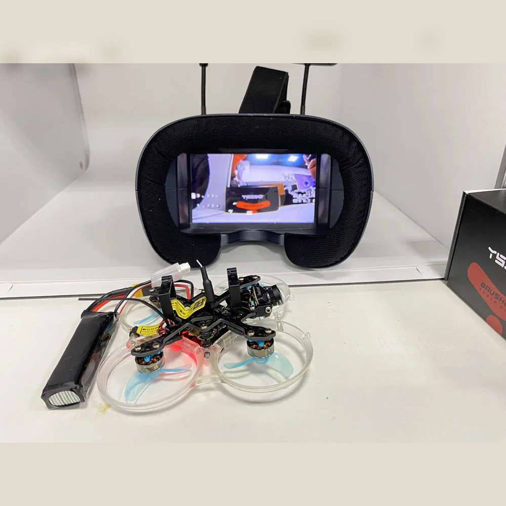 FPV Goggles 008D 5.8G 40CH 4.3 - Fpv Goggles Headset 评论和价格